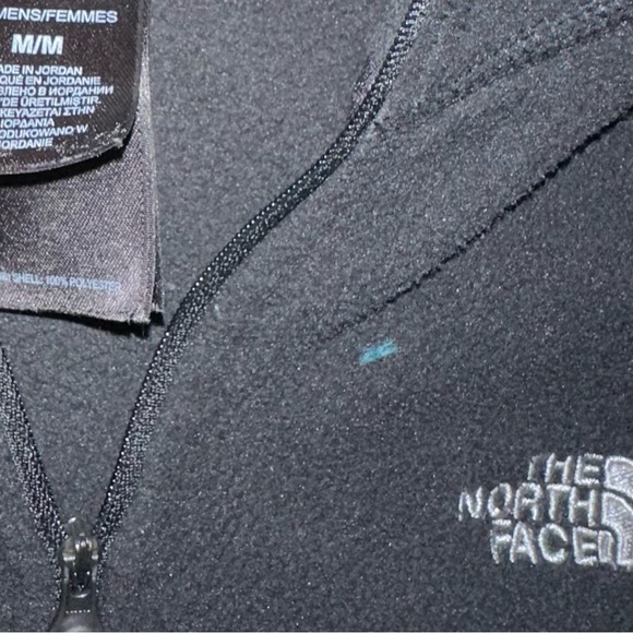 North Face Jackets (Women’s Medium) - Picture 3 of 4